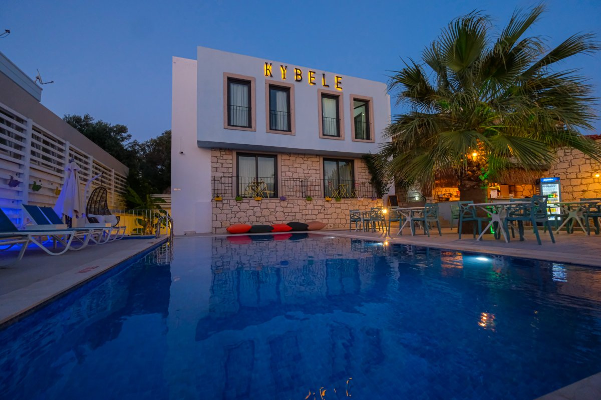 Kybele Alaçatı